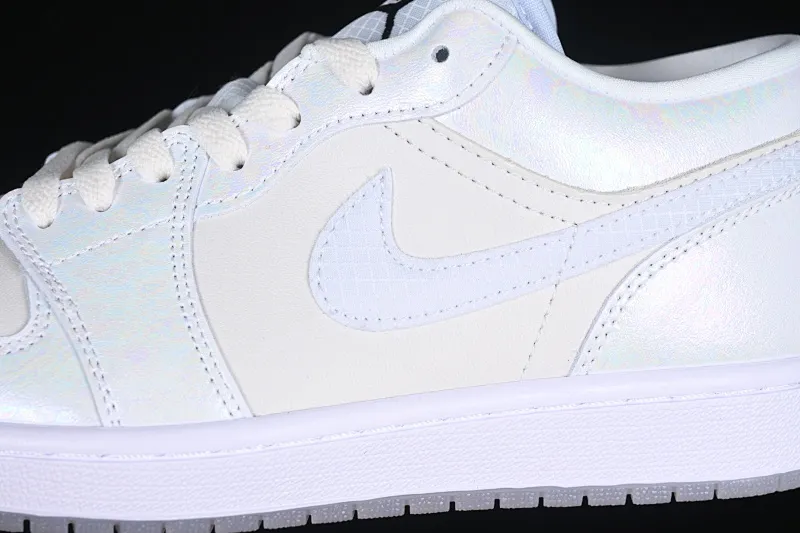 All Categories Air Jordan Jordan Series Basketball Shoes Air Jordan 1 Low Air Jordan 1 Low "Year of the Snake 2025" AJ1 Joe 1 Beige Symphony Pearlescent Low-top Cultural Basketball Shoes HF4080-001